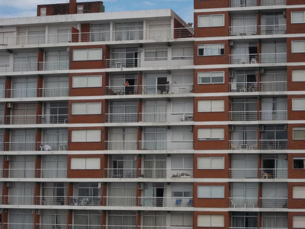 Depto Frente Al Mar - Punta Del Este - Uruguay Bagian luar foto